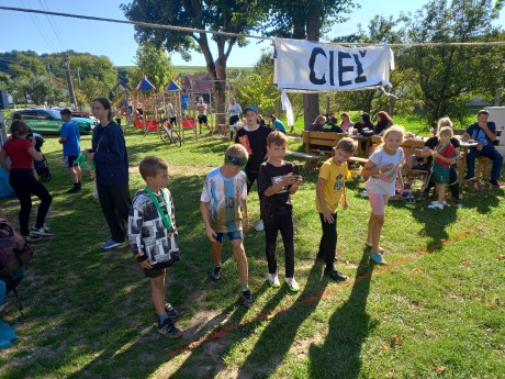 Chlapci opakovaný štart web.