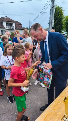 Primátor a Chmelár 1. miesto web.