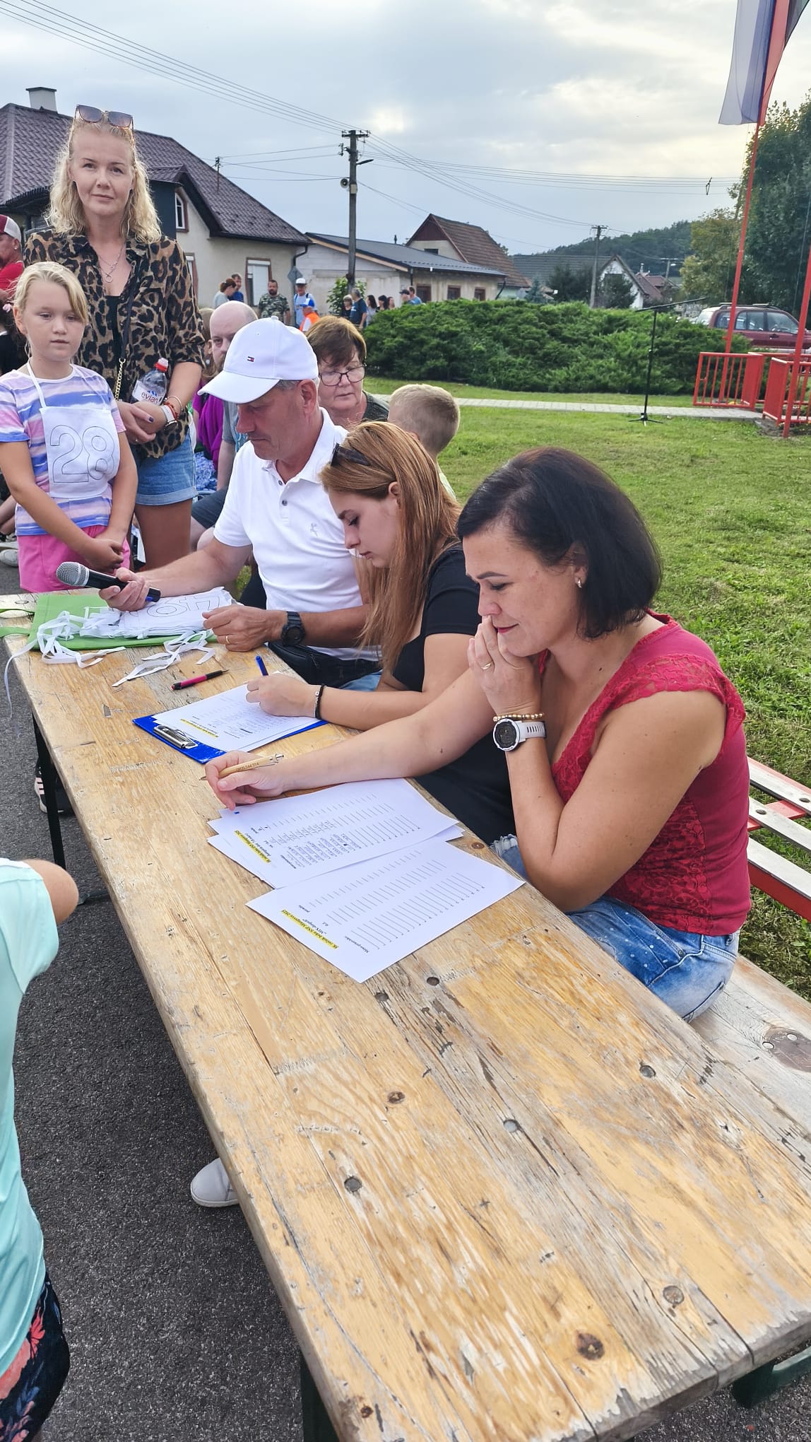 Rozhodcovia web. – kópia