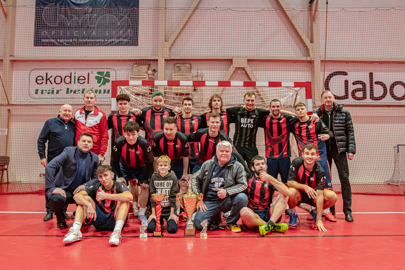 Levante spoločna s cenami a hosťami web.